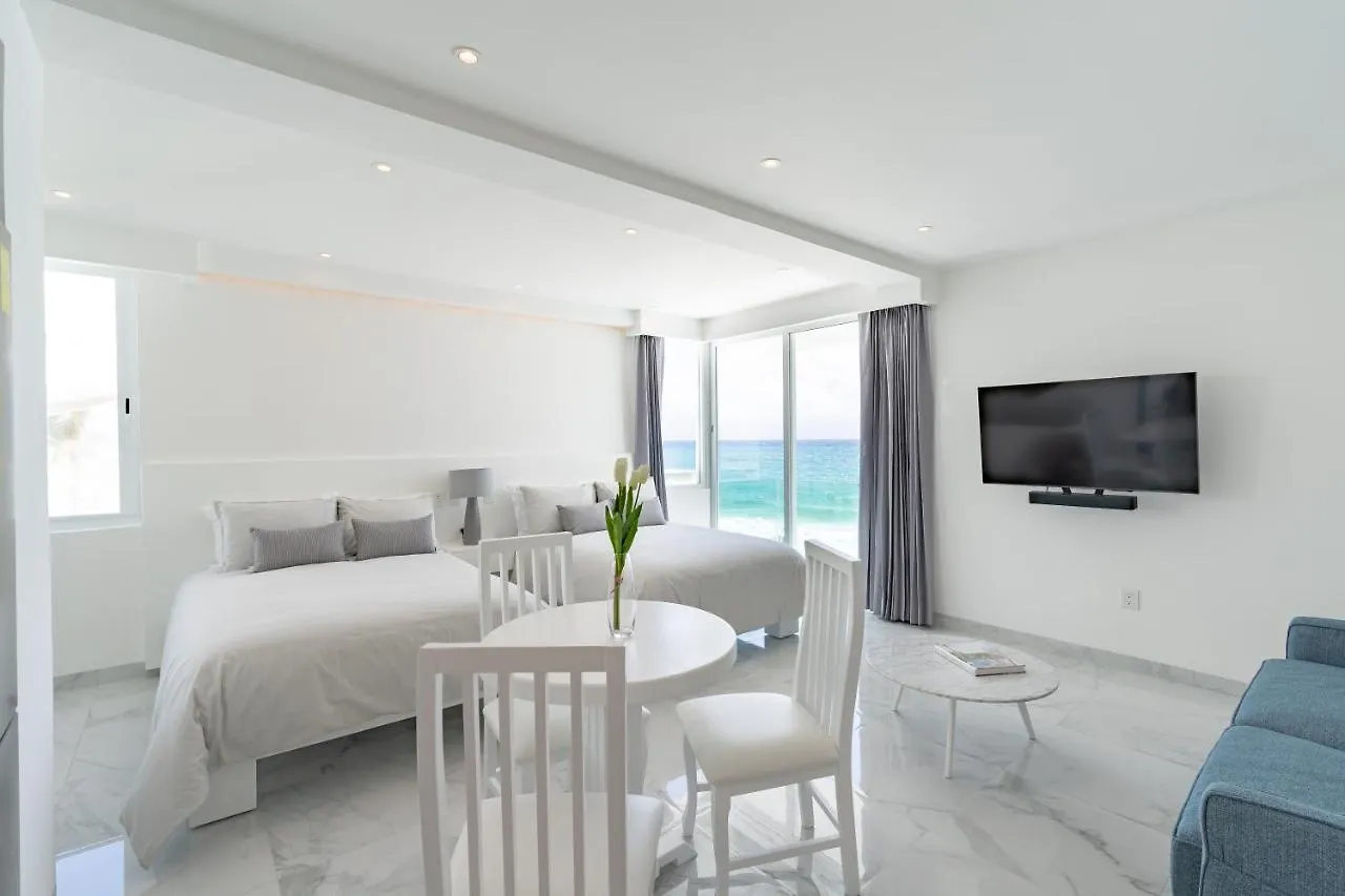 Beachfront Suite Deluxe -Best Ocean View, Resort With Beach, Gym And Spa Cancun 0*,