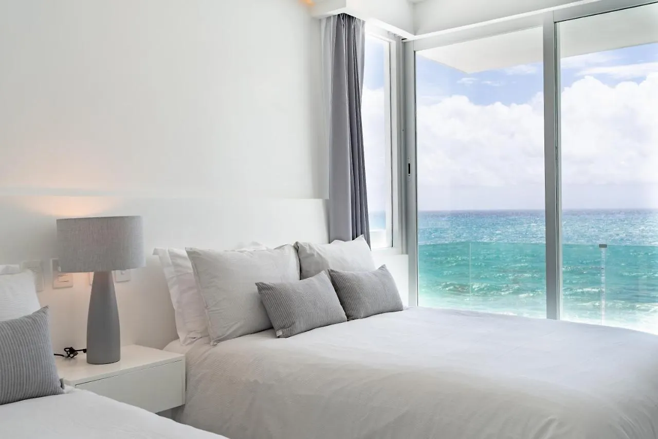 Beachfront Suite Deluxe -Best Ocean View, Resort With Beach, Gym And Spa Cancun 0*,  Mexico