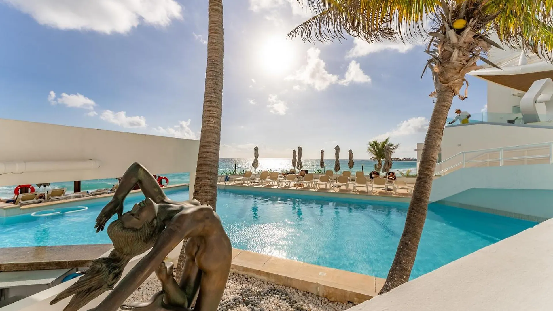Beachfront Suite Deluxe -Best Ocean View, Resort With Beach, Gym And Spa Cancun